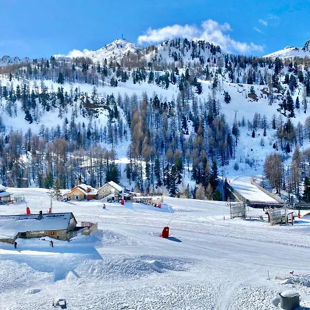 Апартаменты Isola Front De Neige -